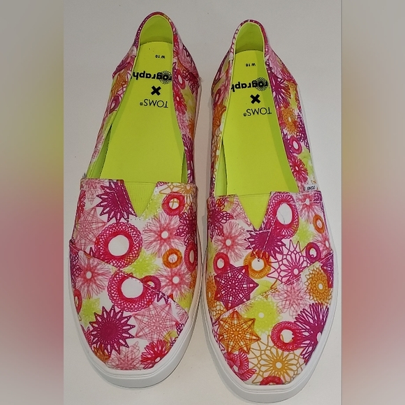 Toms Women's Pink/Orange/Purple Spirogragh Print Slip On Shoes NWOB - Picture 6 of 7